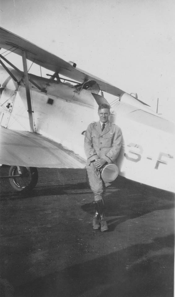 Unidentified Pilot & Boeing FB-5, Ca. 1928-30 (Source: Barnes) 